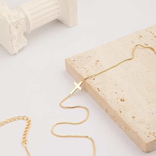 Thin Box Chain Sideways Cross