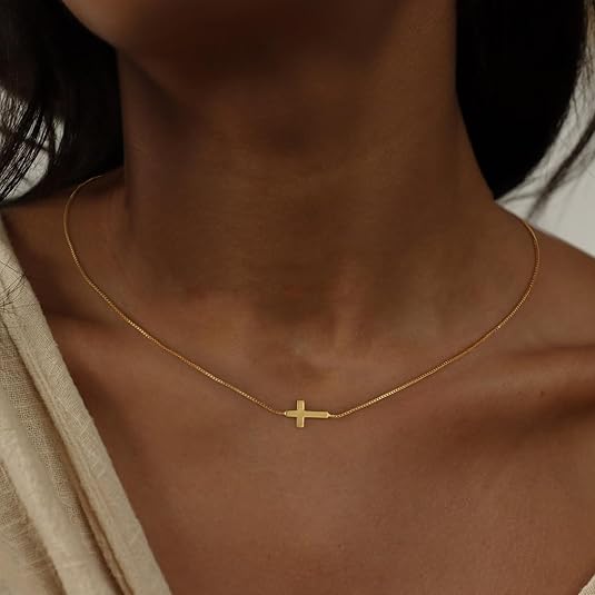 Thin Box Chain Sideways Cross