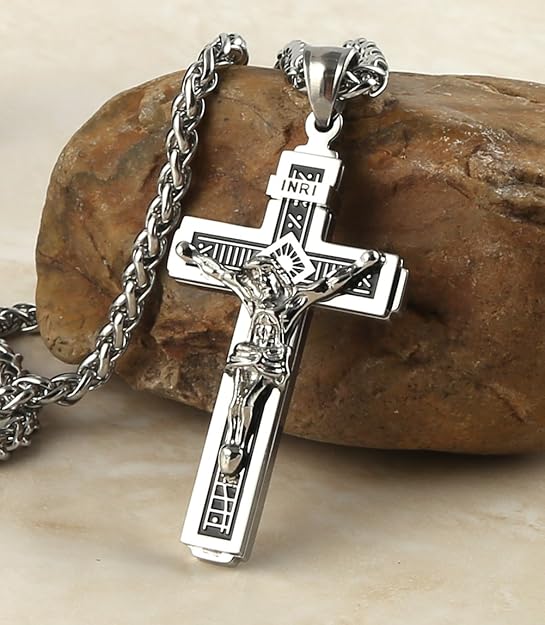 Necklace Jesus Crucifixes Pendant